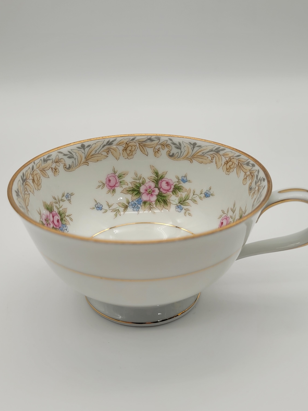 Noritake White Bone China Teacup with Pink Rose and Blue Floral Accents 5317